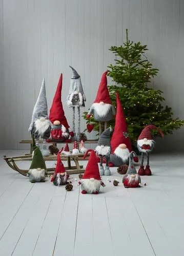3468967655_w640_h640_rozhdestvenskij-gnom-elf.webp
