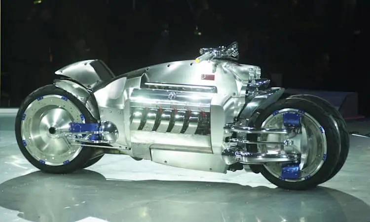 dodge-tomahawk-v10-superbike.webp