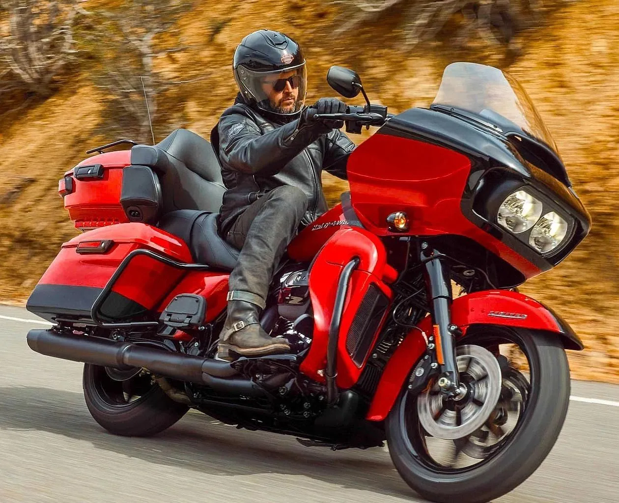 HARLEY-DAVIDSON_ROAD_GLIDE_LIMITED_FIRST_LOOK_(2020g.)-world74.spcs.bio.webp