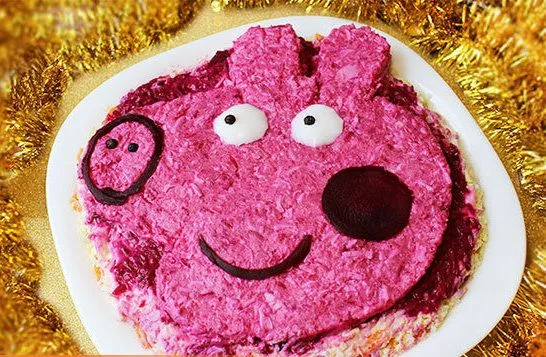 Novogodnij-salat-Svinka-Peppa.webp