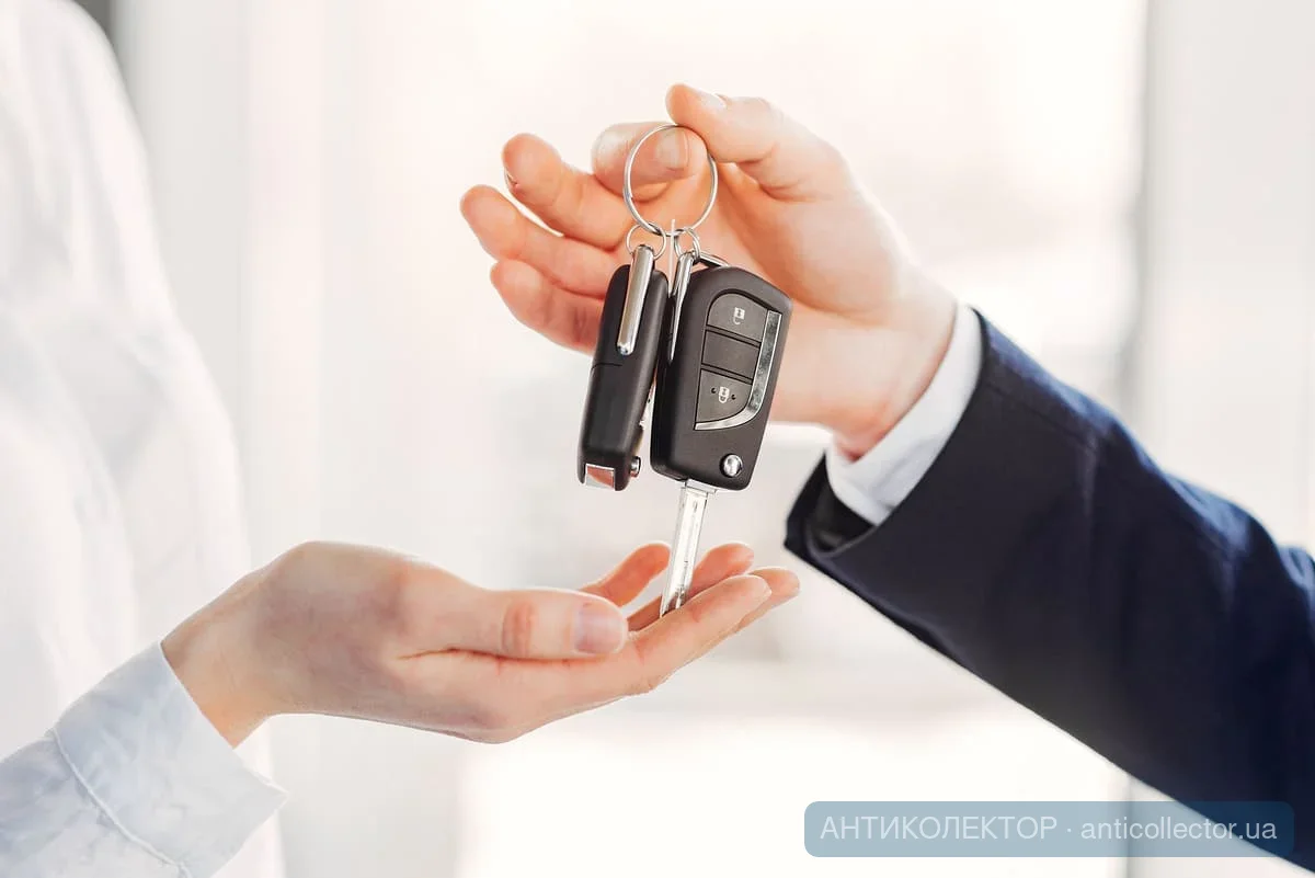 stylish-elegant-woman-car-salon (1).webp